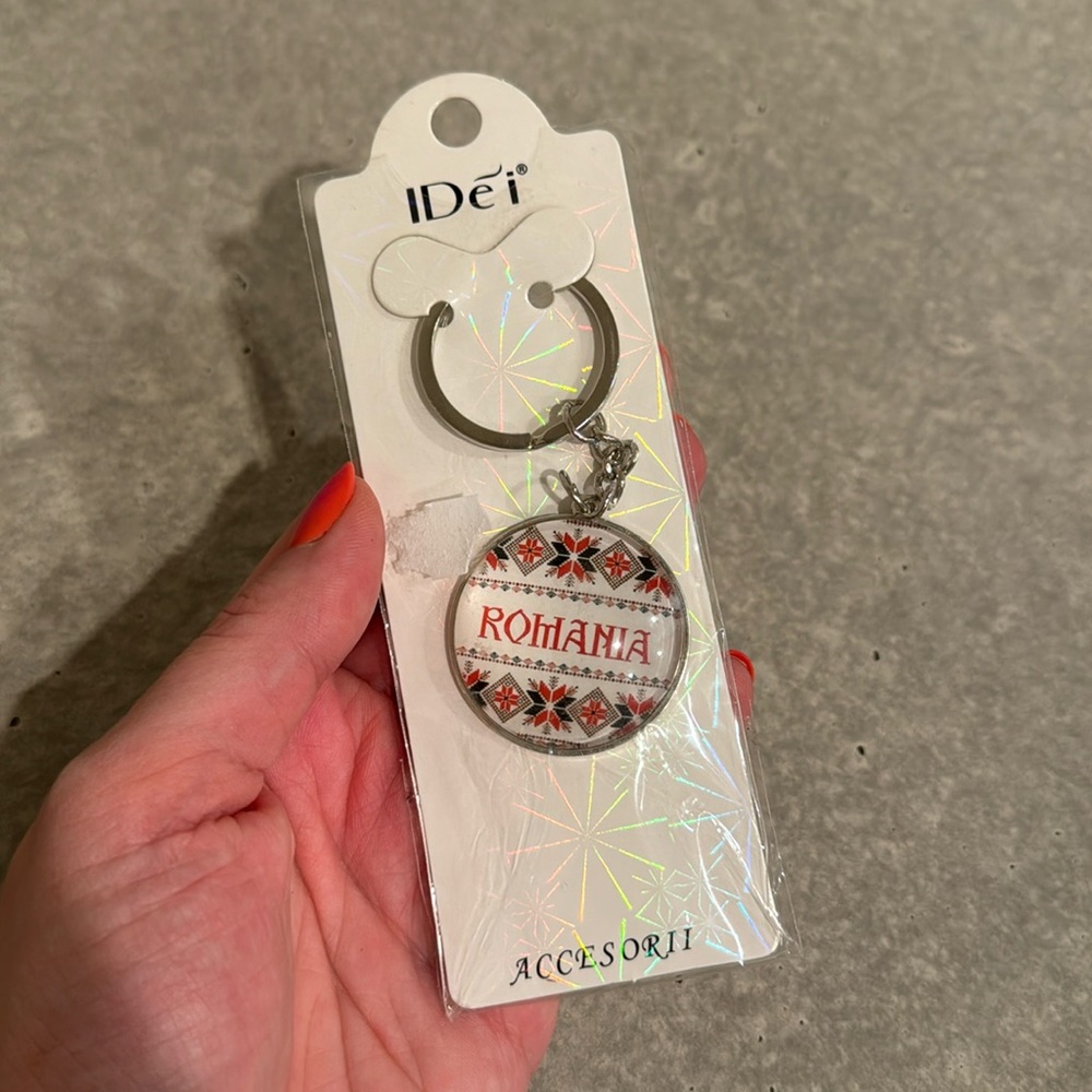 NWT Romania Keychain Souvenir